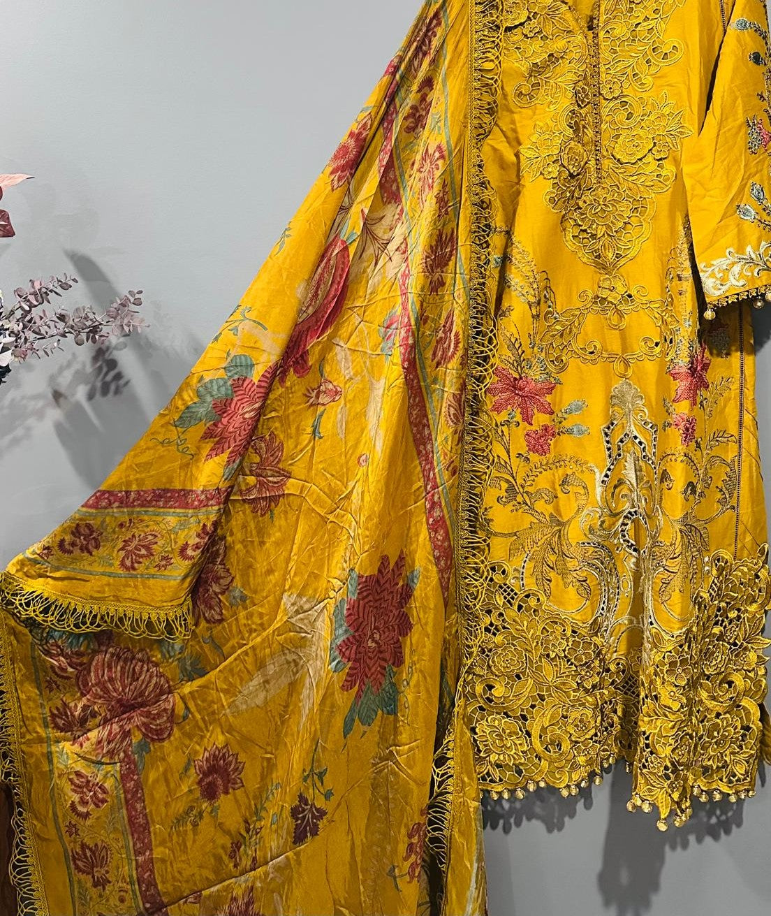 3 Piece - Sunehri Suit